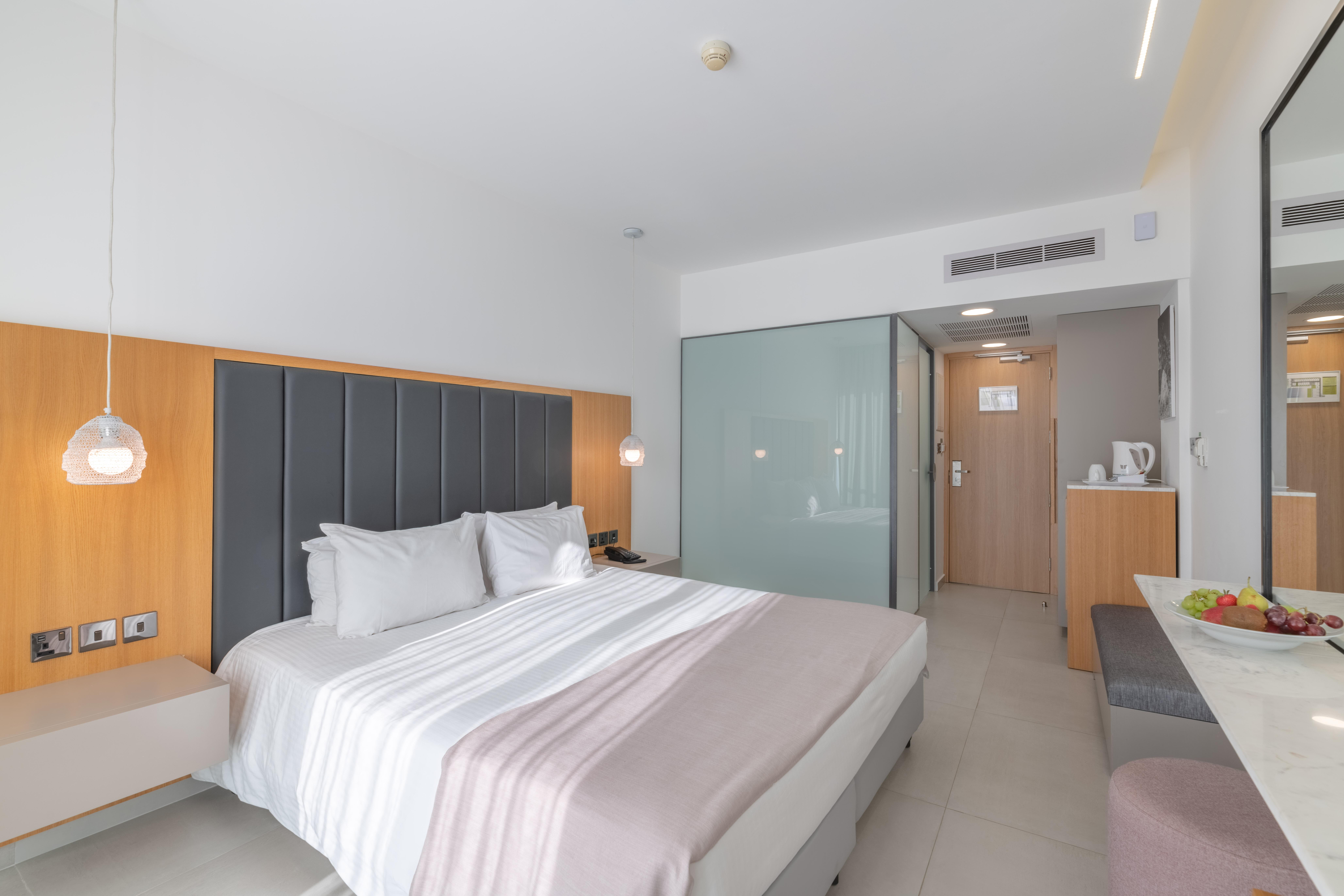 Napa Mermaid Hotel & Suites Ayia Napa Esterno foto