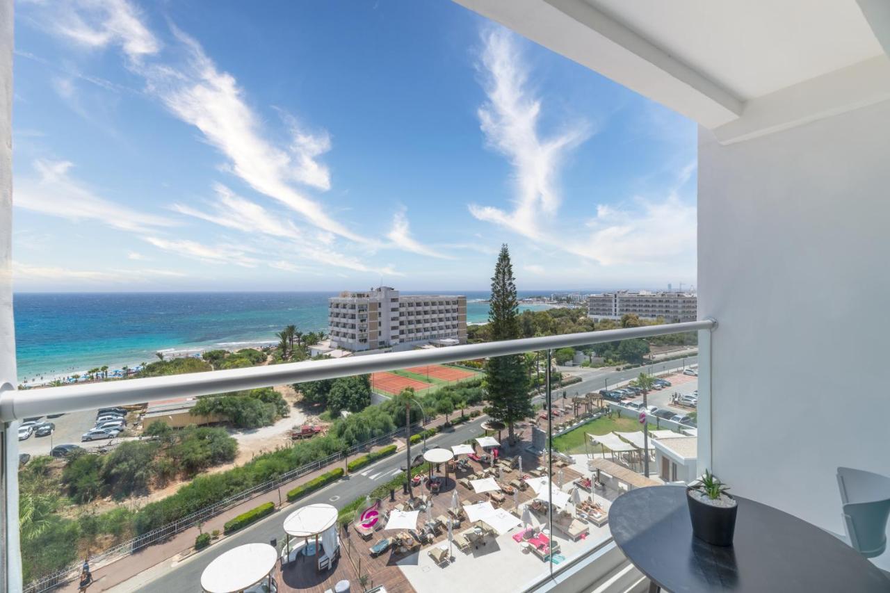 Napa Mermaid Hotel & Suites Ayia Napa Esterno foto