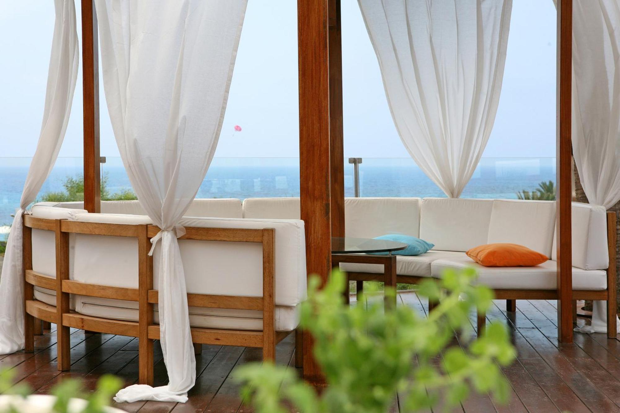 Napa Mermaid Hotel & Suites Ayia Napa Esterno foto